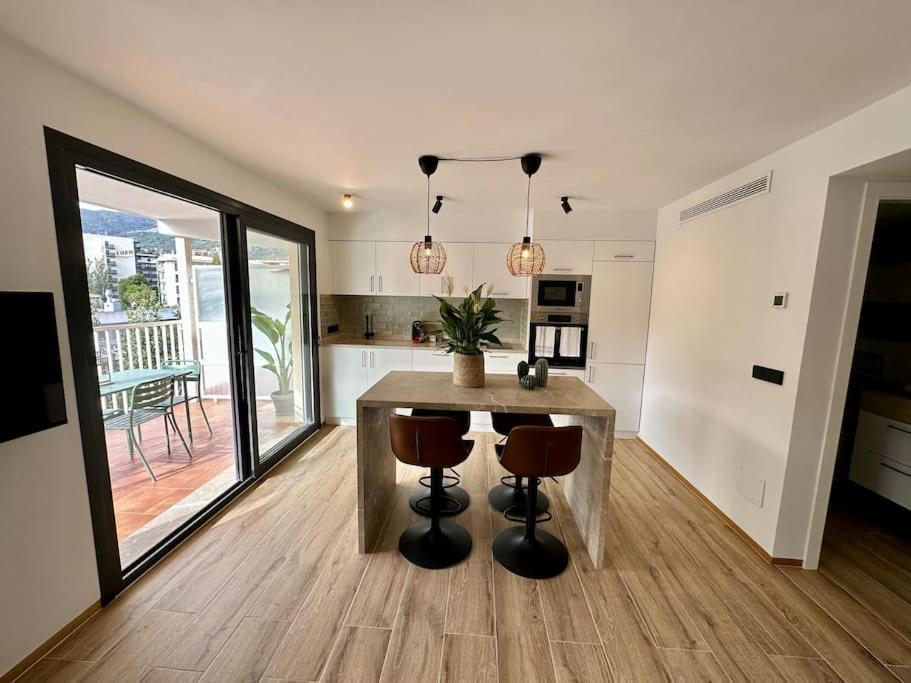 Moderno Y Acogedor Con Terraza “ Llebeig” Apartment