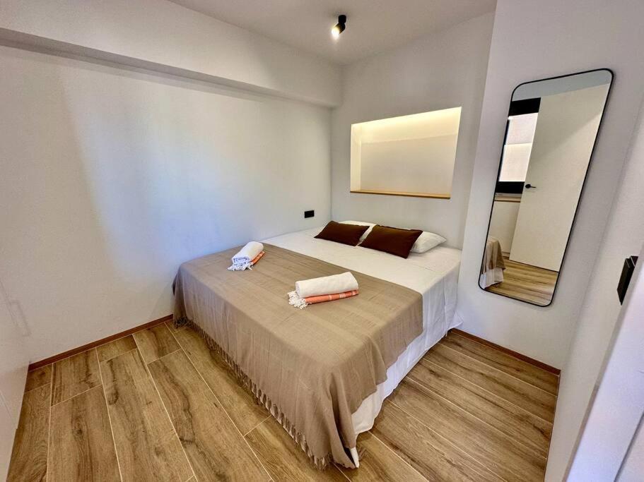 Apartment Moderno Y Acogedor Con Terraza “ Llebeig”